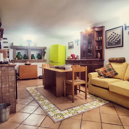 La Casa Nel Borgo Daire *